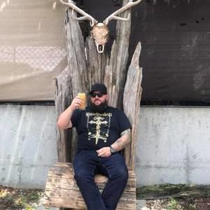 Meet your Posher, Chris